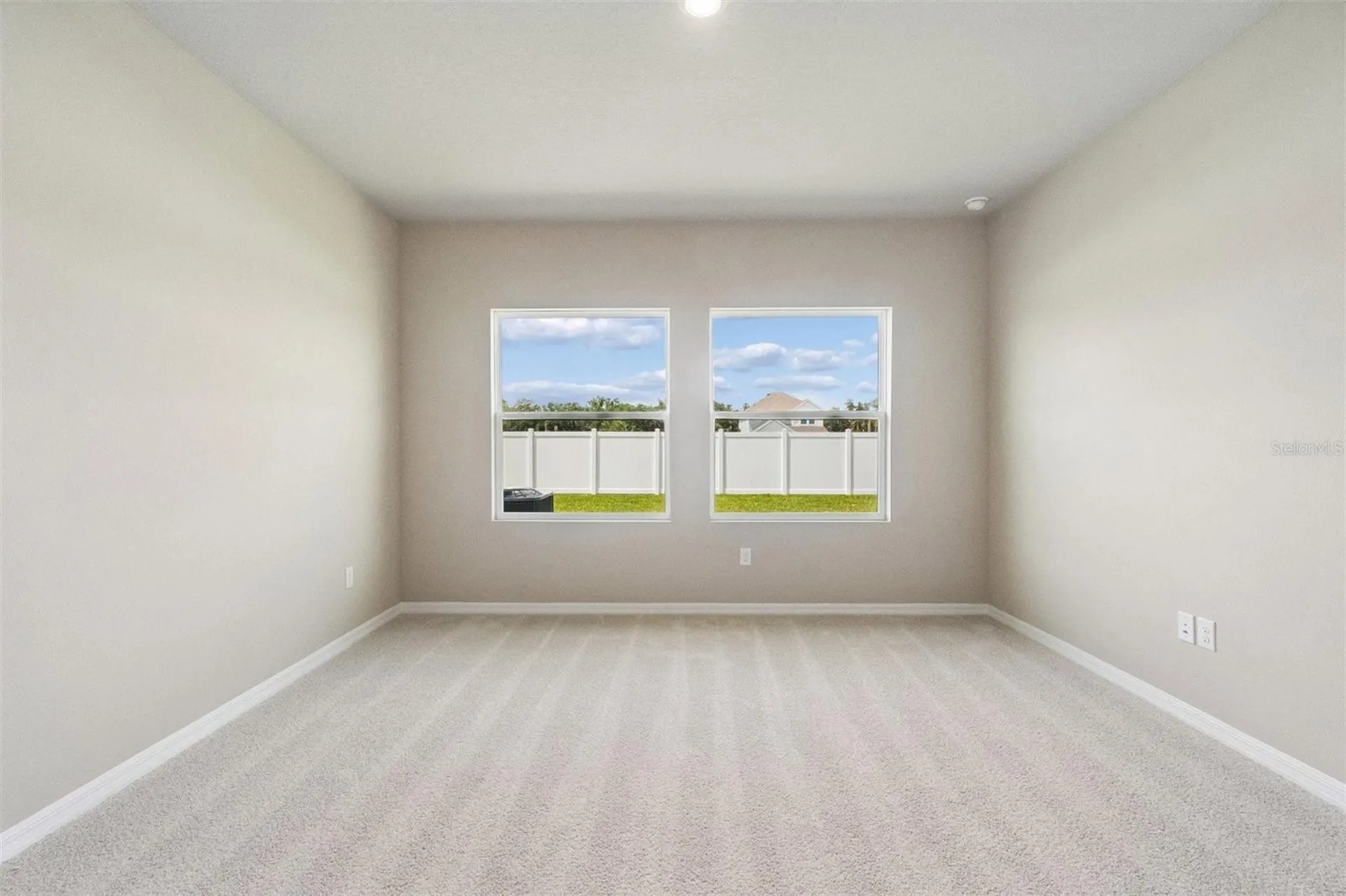 618 Kingswood Court Bradenton FL 34212