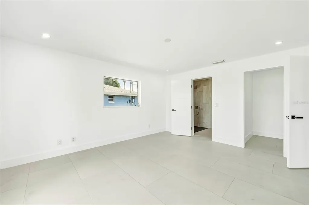 2031 SE 25th Lane Cape Coral FL 33904