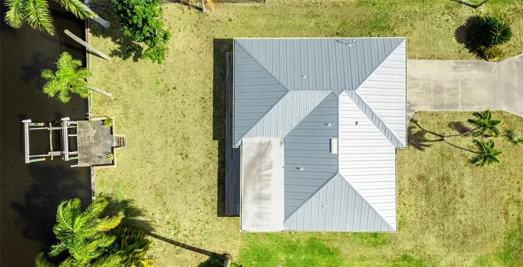 2031 SE 25th Lane Cape Coral FL 33904