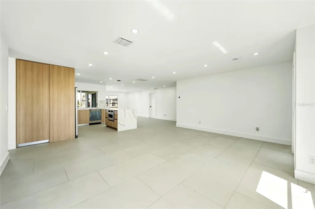 2031 SE 25th Lane Cape Coral FL 33904