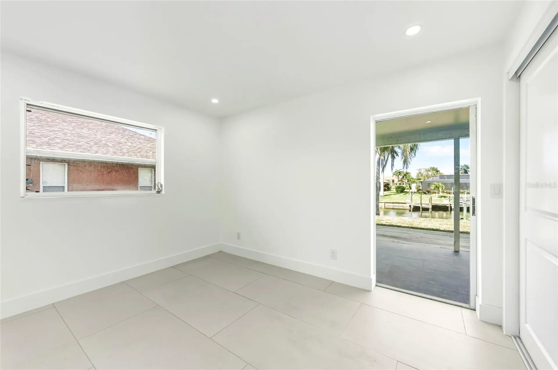 2031 SE 25th Lane Cape Coral FL 33904