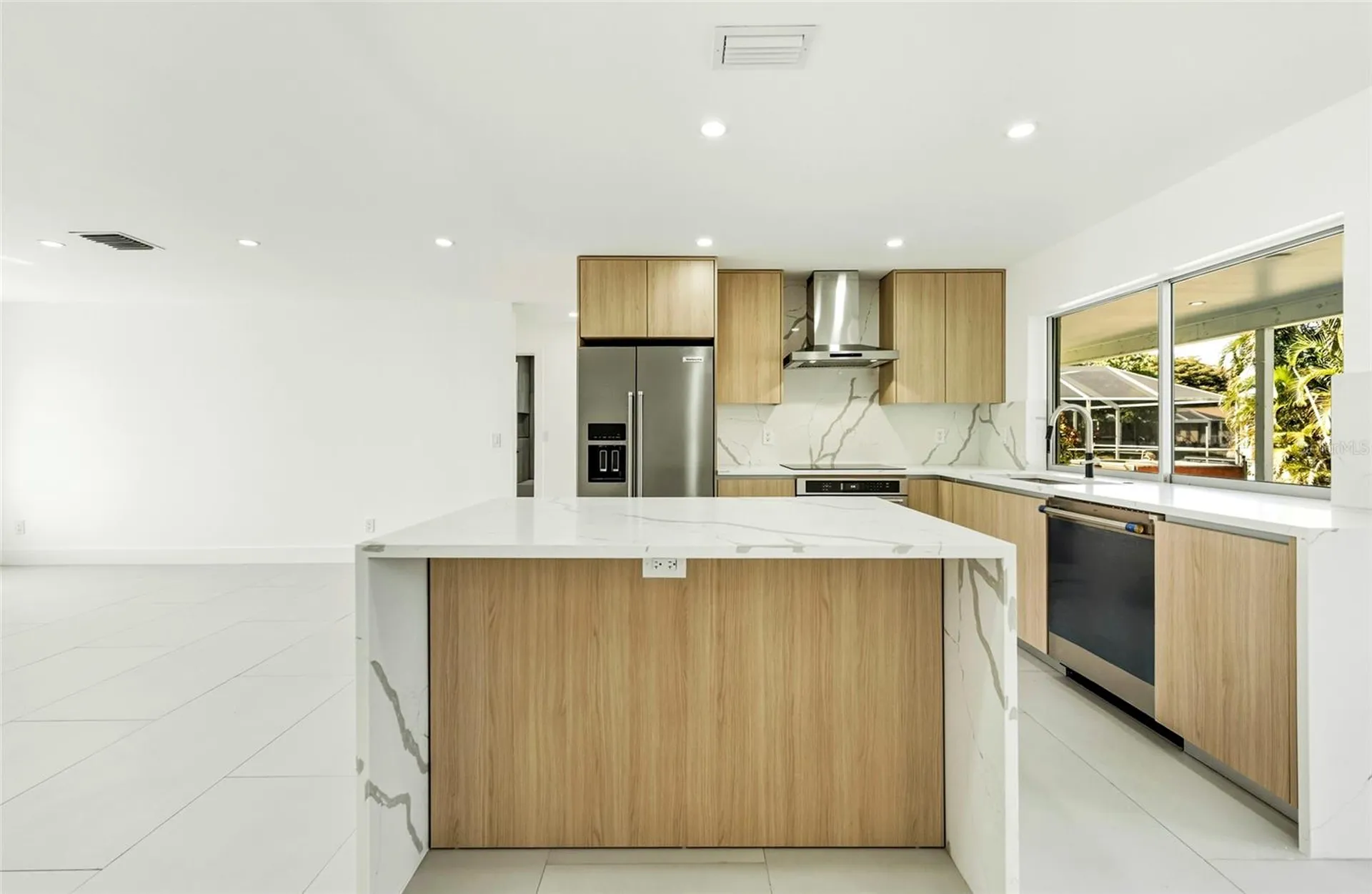 2031 SE 25th Lane Cape Coral FL 33904