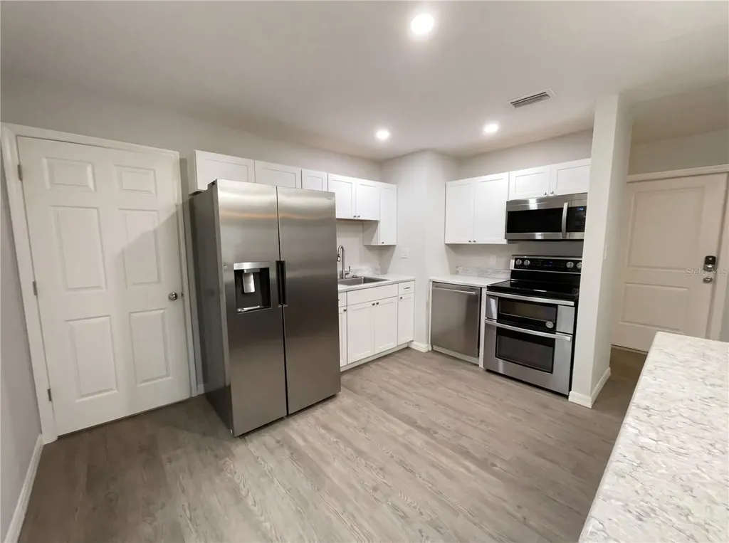 806 Wedgewood Drive Mount Dora FL 32757