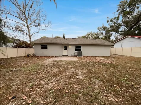 806 Wedgewood Drive Mount Dora FL 32757