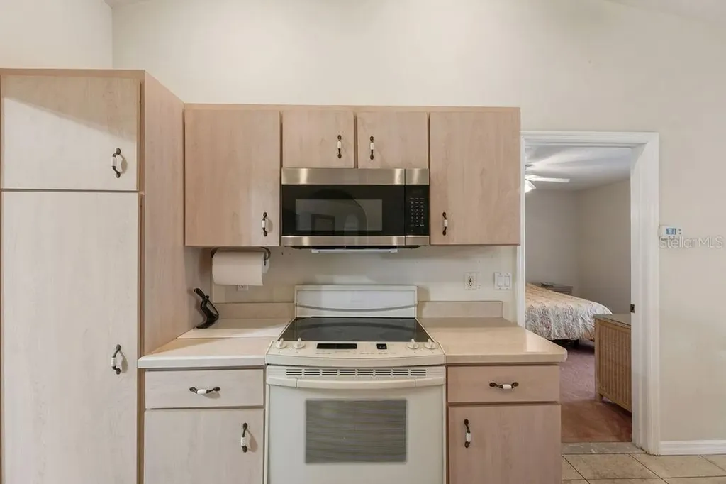 39 Price Lane Palm Coast FL 32164