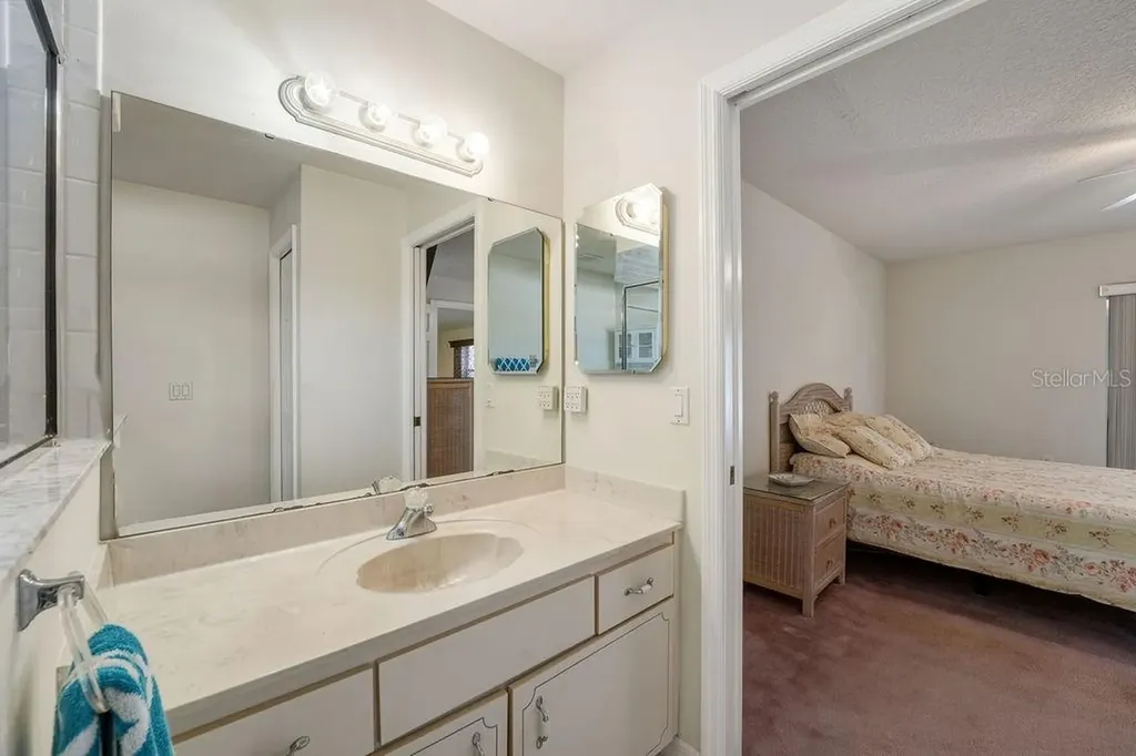39 Price Lane Palm Coast FL 32164