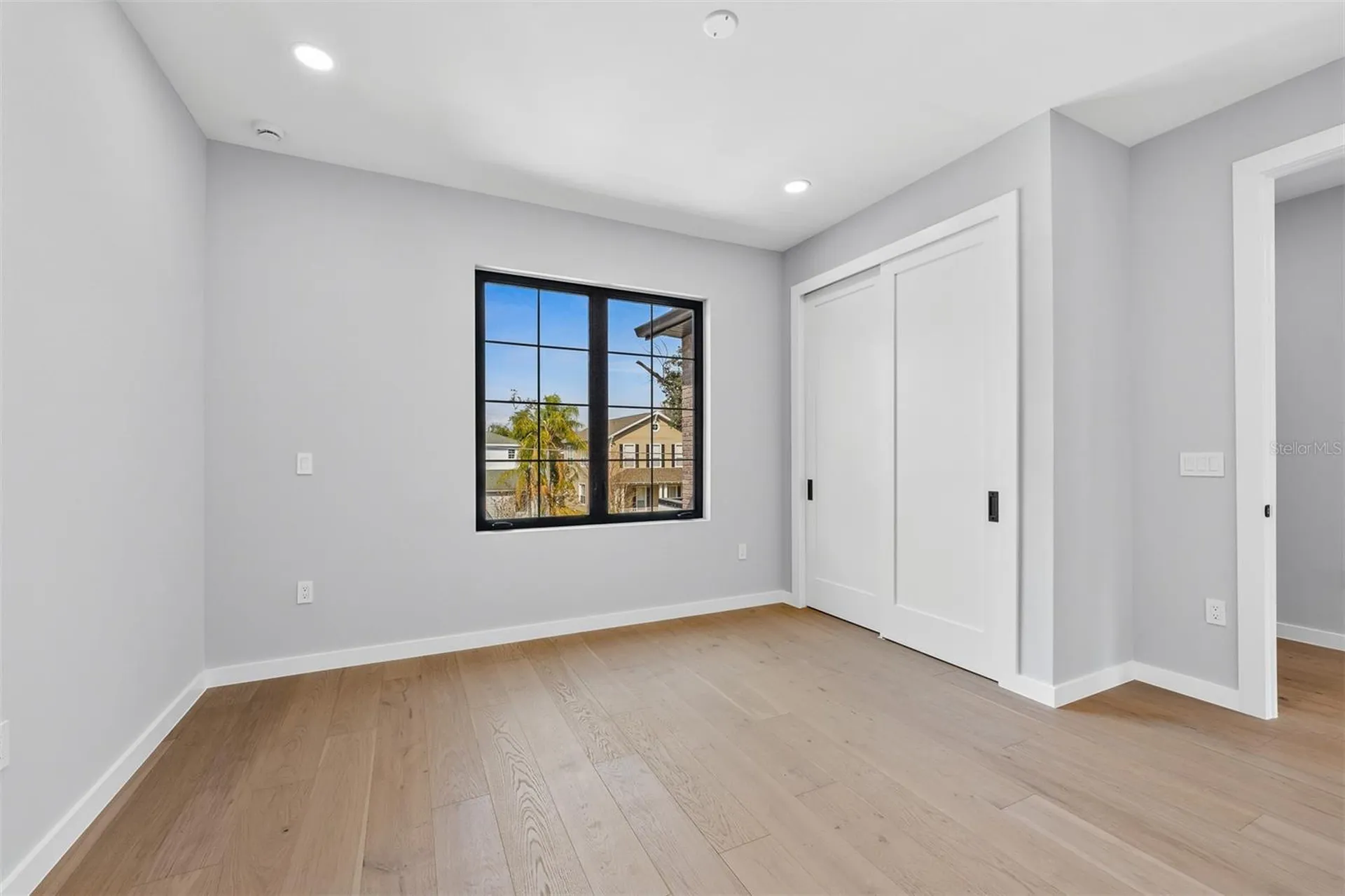 22 E Steele Street Orlando FL 32804