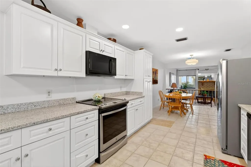 3804 NE 17th Street Ocala FL 34470