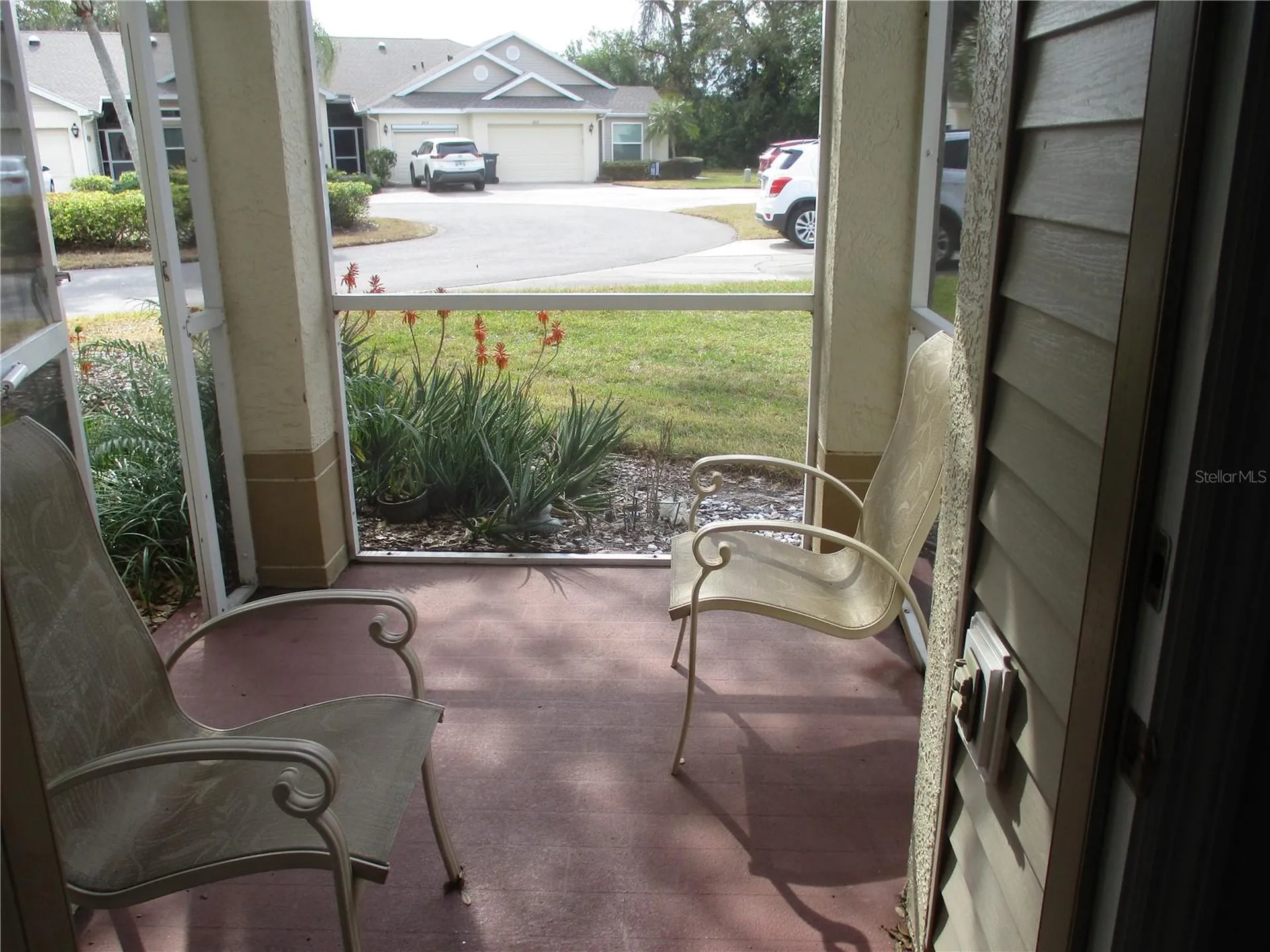 2405 Nantucket Glen Place Sun City Center FL 33573