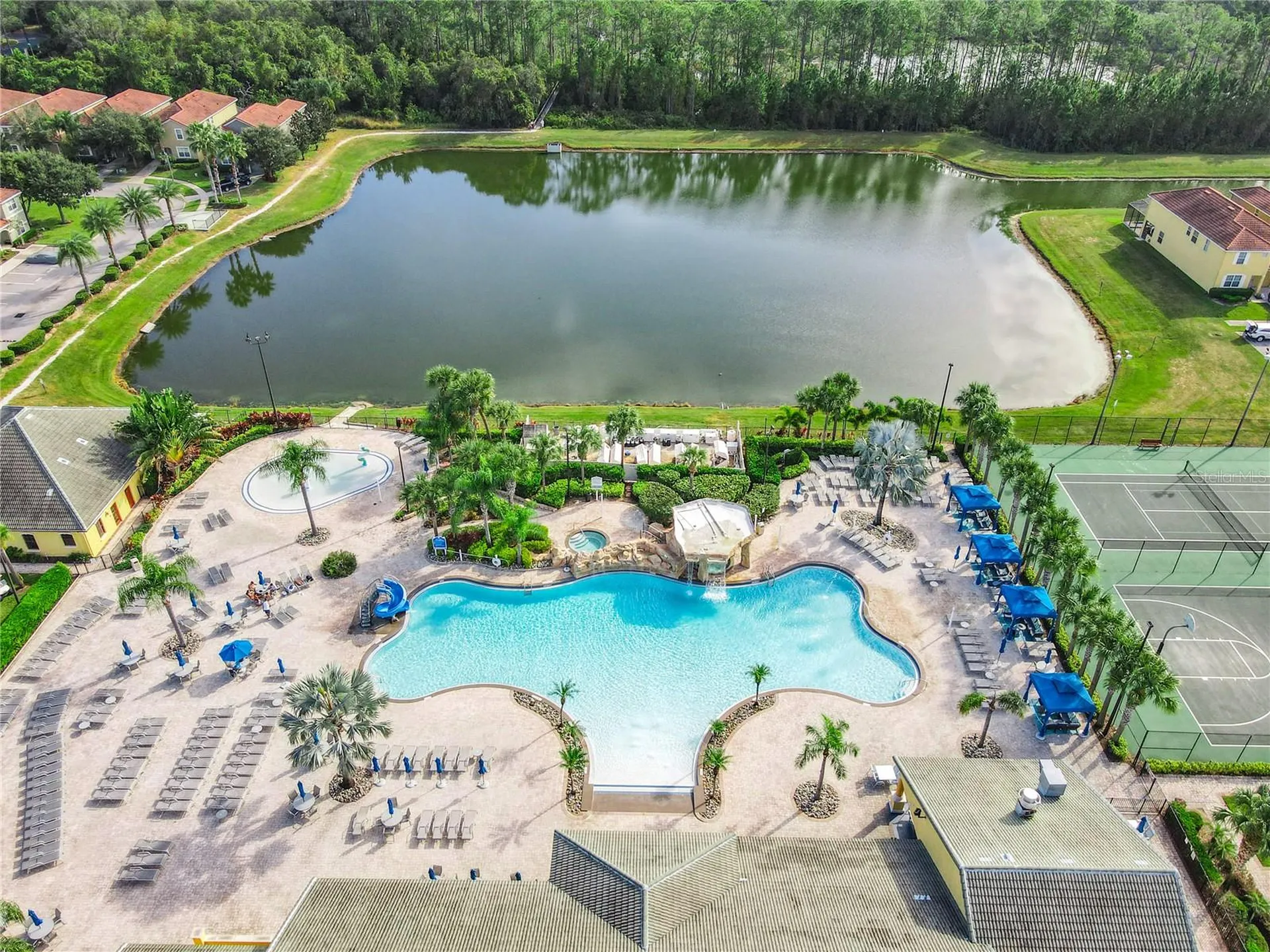 3039 Beach Palm Avenue Kissimmee FL 34747