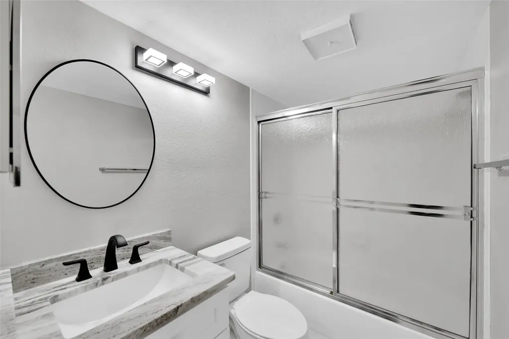 1697 Brookhouse Circle Sarasota FL 34231