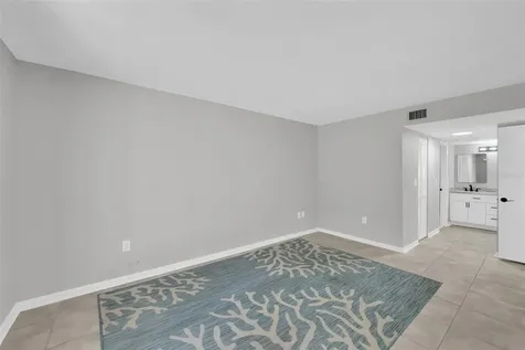 1697 Brookhouse Circle Sarasota FL 34231