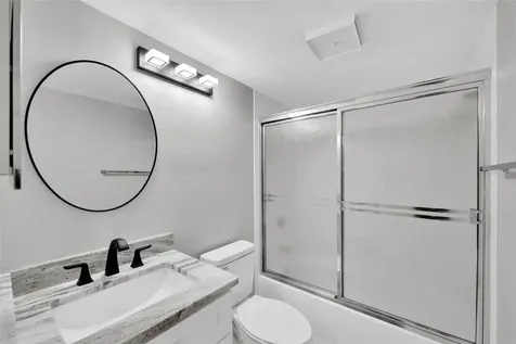 1697 Brookhouse Circle Sarasota FL 34231