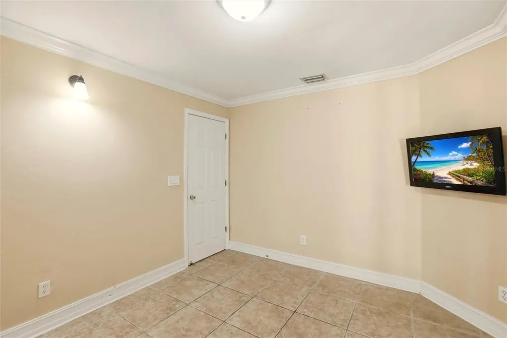 1209 NW 19th Street Cape Coral FL 33993