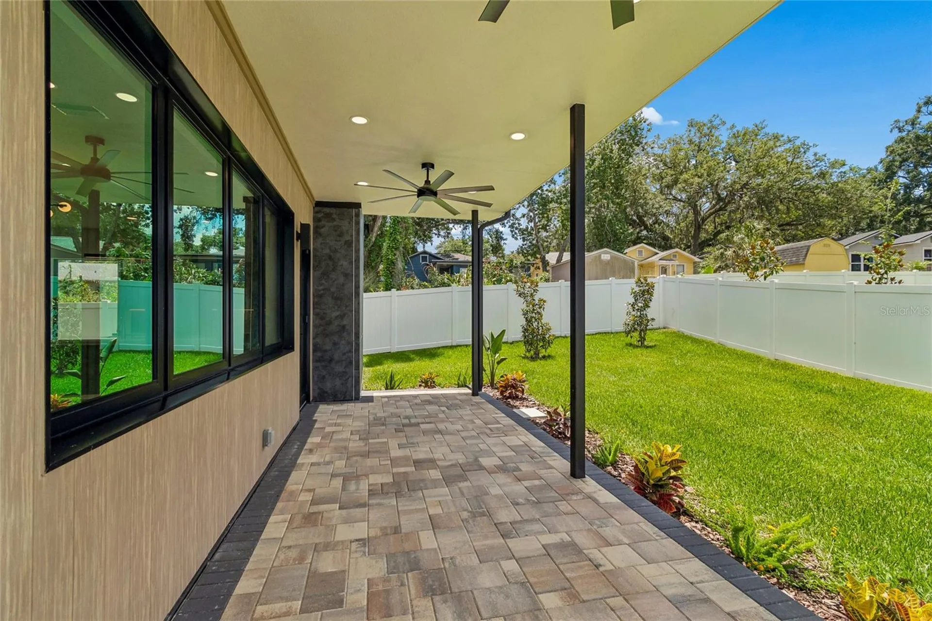 1305 Hilton Place Tampa FL 33604