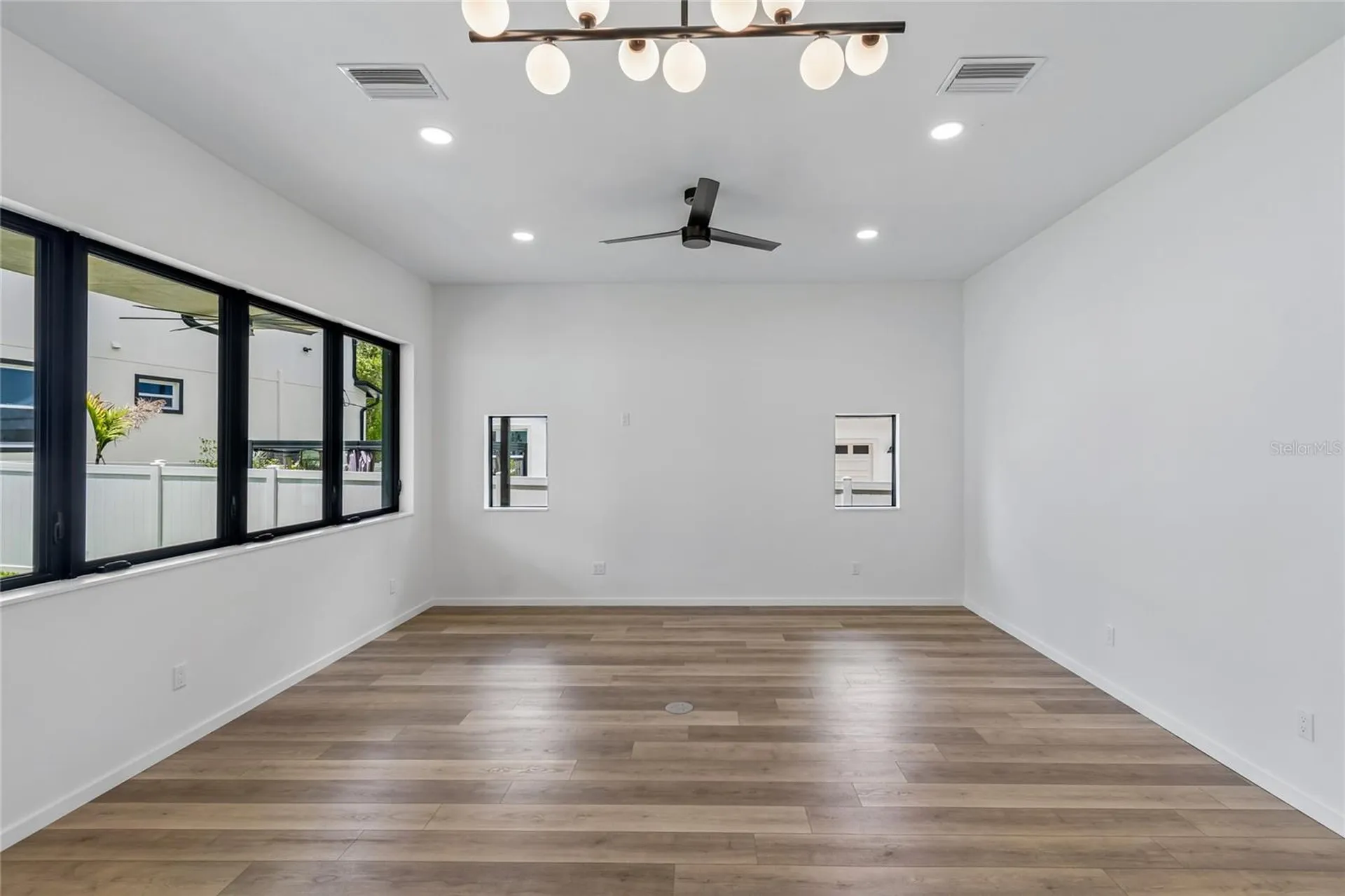 1305 Hilton Place Tampa FL 33604