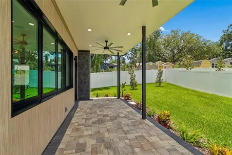 1305 Hilton Place Tampa FL 33604