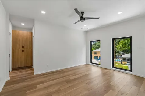 1305 Hilton Place Tampa FL 33604