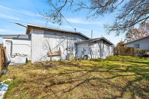 5800 Alligator Lake Shore W St Cloud FL 34769