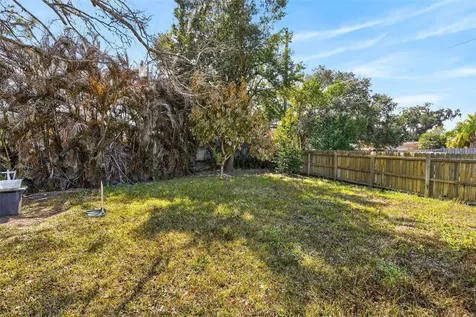 5800 Alligator Lake Shore W St Cloud FL 34769