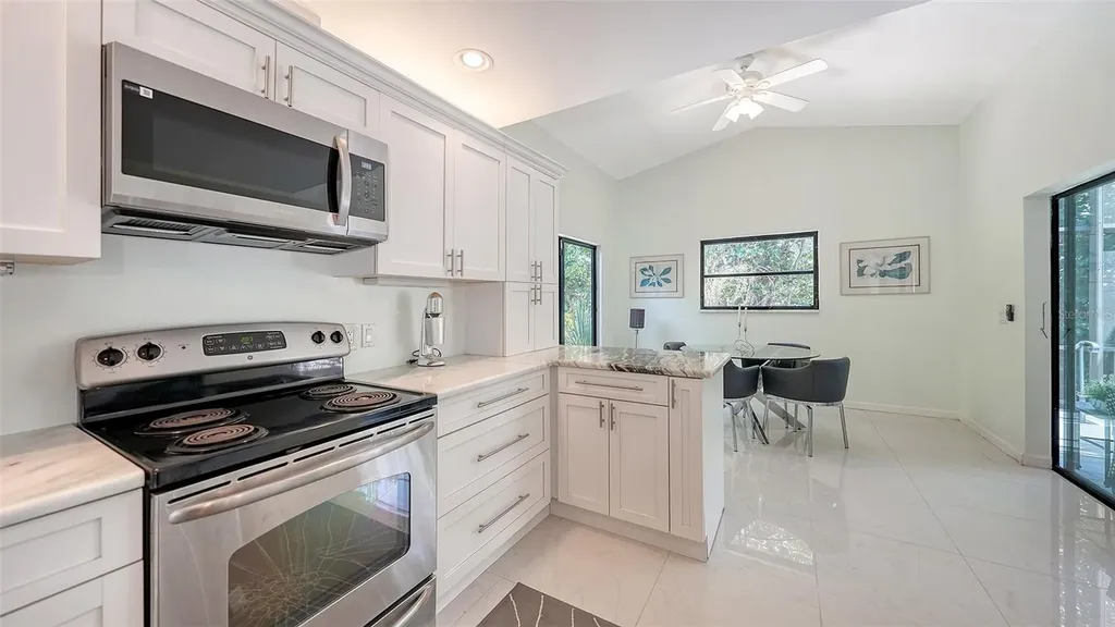 5324 Siesta Court Sarasota FL 34242
