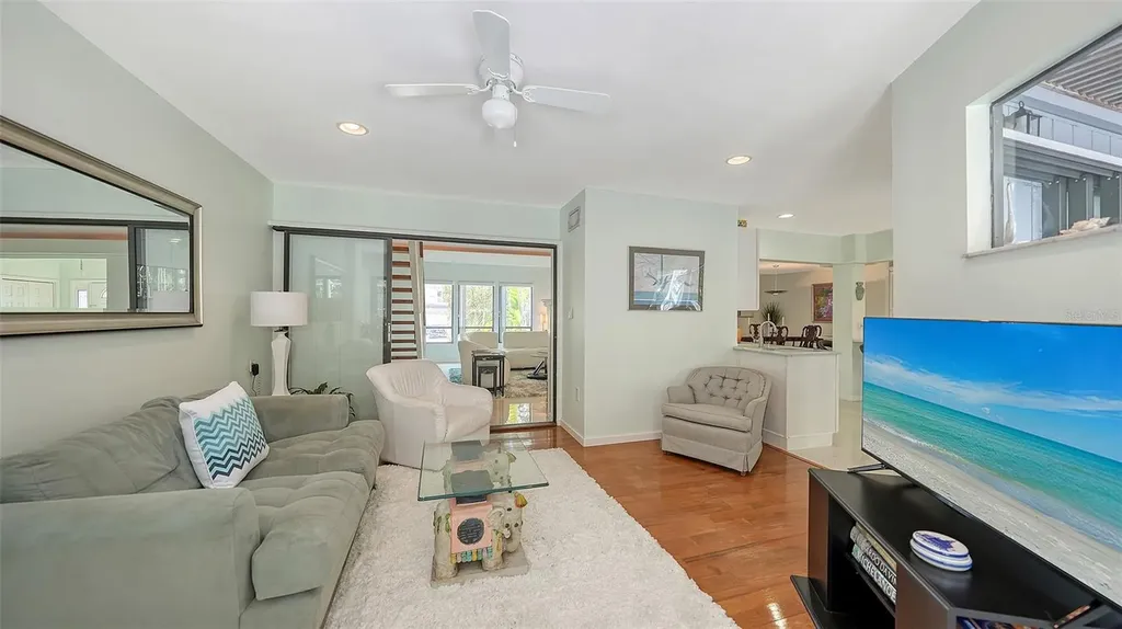 5324 Siesta Court Sarasota FL 34242