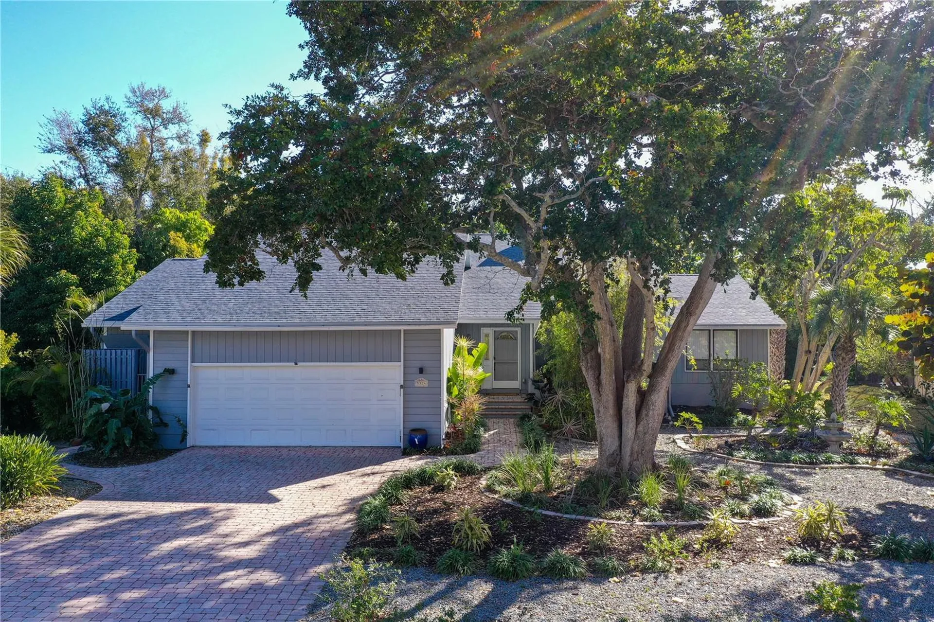 5324 Siesta Court Sarasota FL 34242