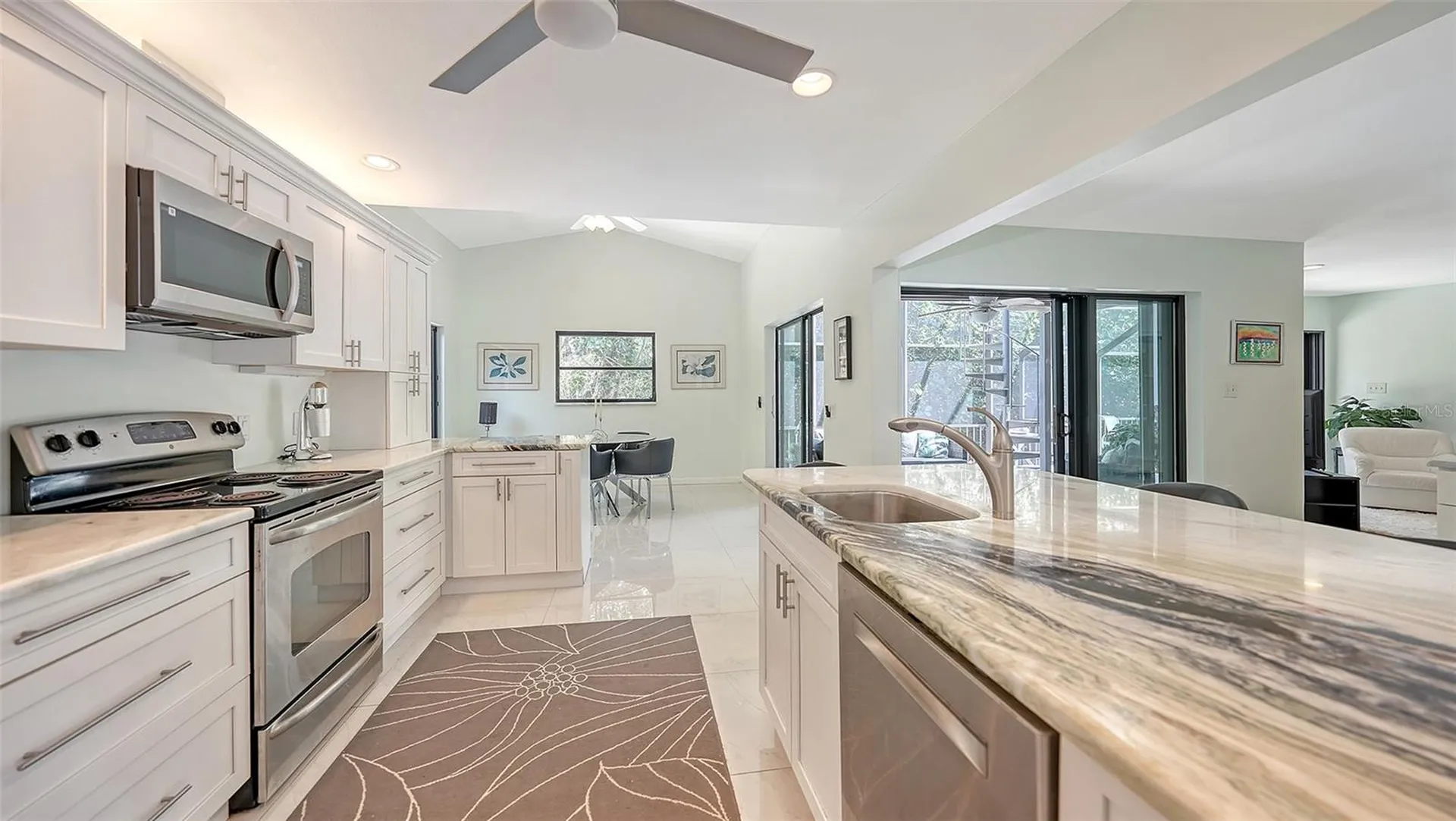 5324 Siesta Court Sarasota FL 34242
