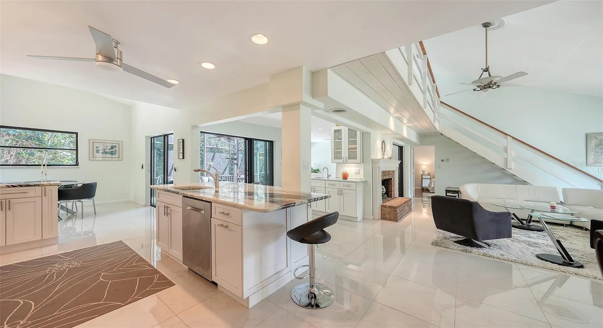 5324 Siesta Court Sarasota FL 34242