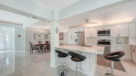 5324 Siesta Court Sarasota FL 34242