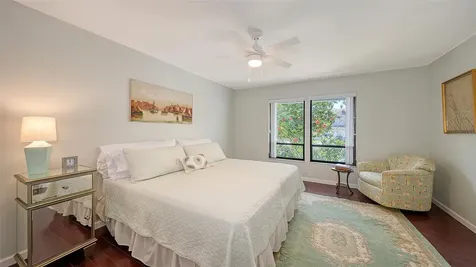 5324 Siesta Court Sarasota FL 34242