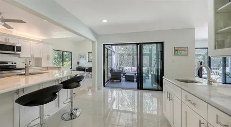 5324 Siesta Court Sarasota FL 34242