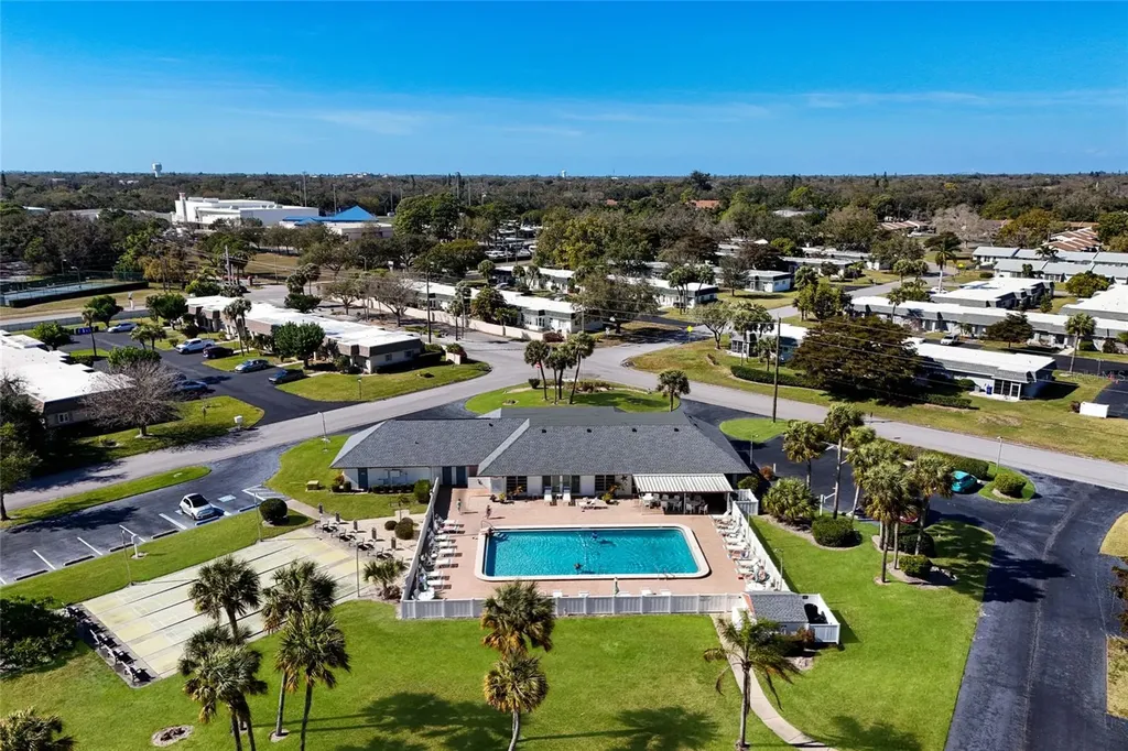 3618 34th Avenue Drive W Bradenton FL 34205