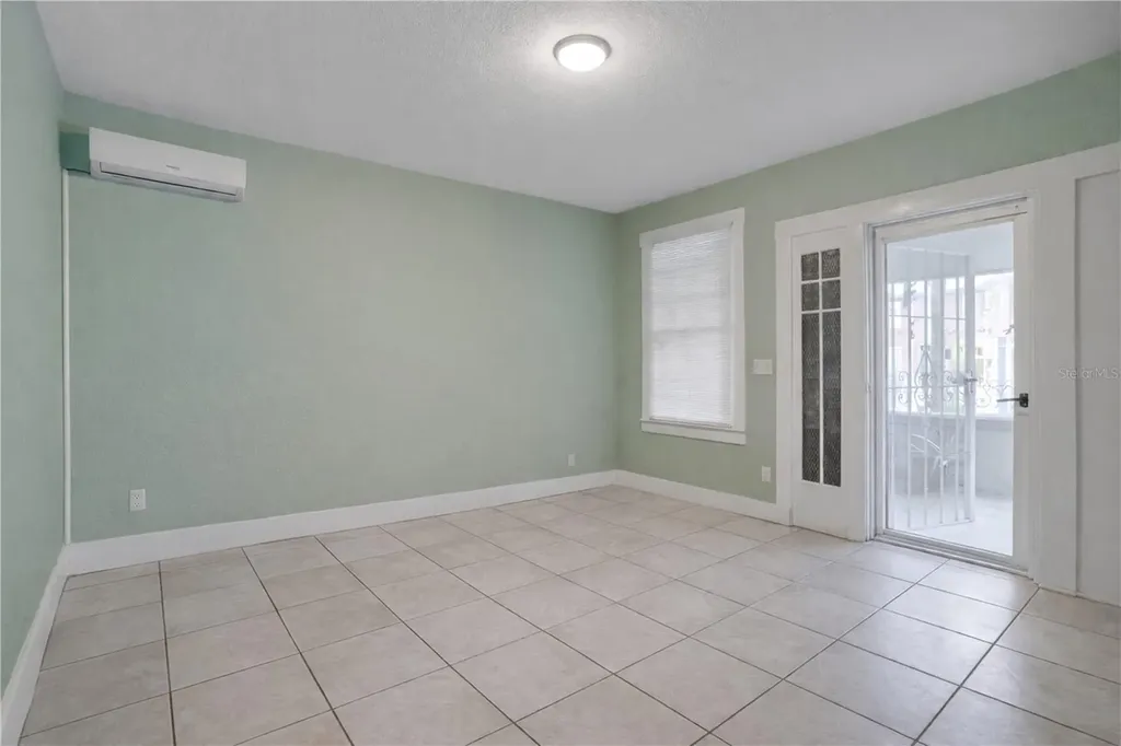 316 W Columbus Drive Tampa FL 33602