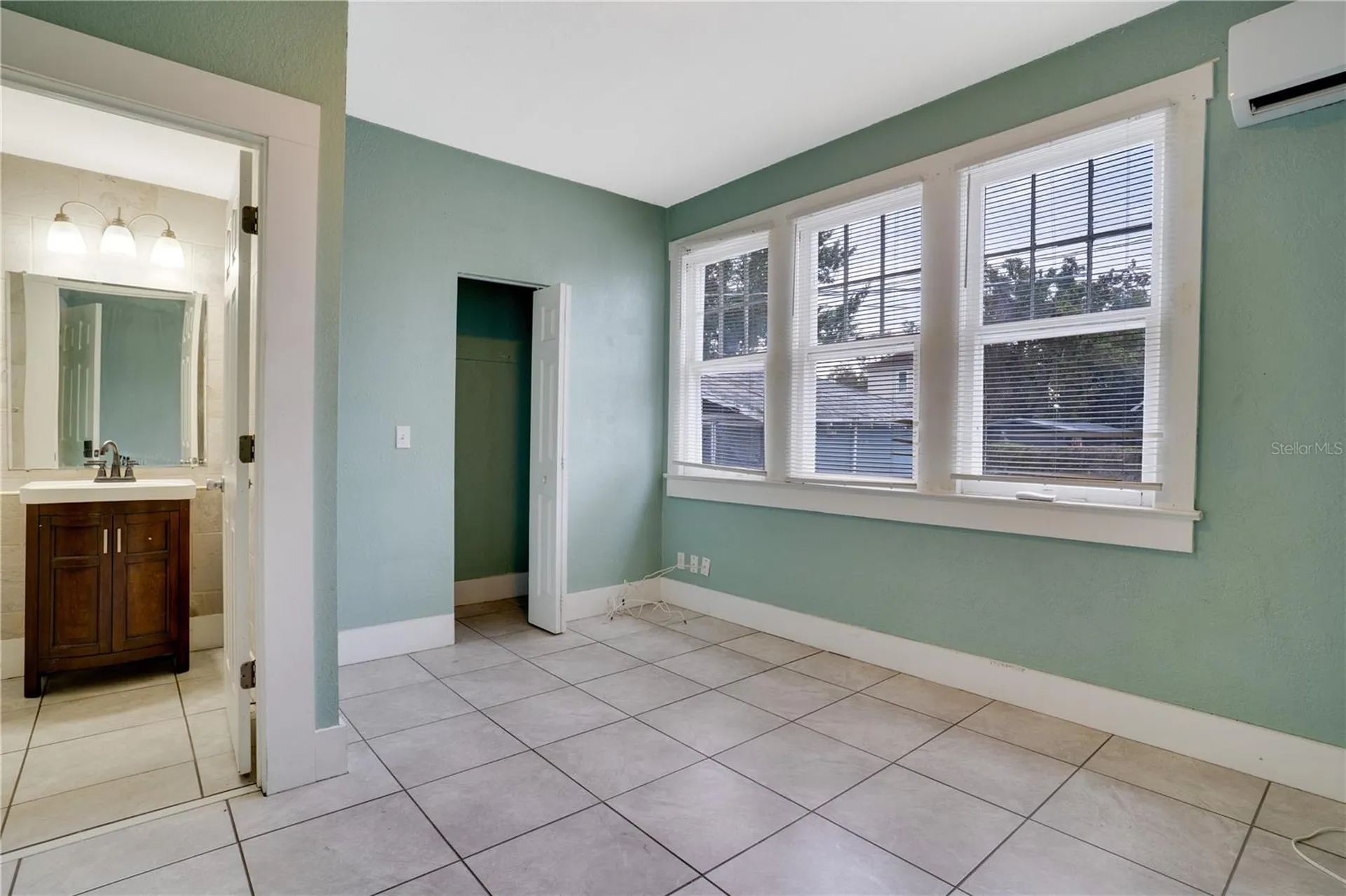 316 W Columbus Drive Tampa FL 33602