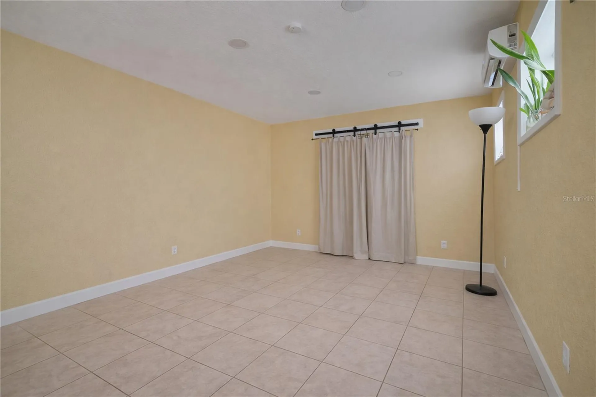 316 W Columbus Drive Tampa FL 33602