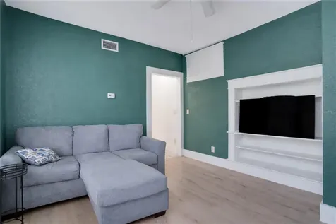316 W Columbus Drive Tampa FL 33602