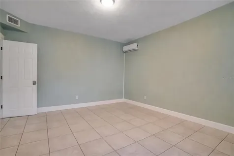 316 W Columbus Drive Tampa FL 33602