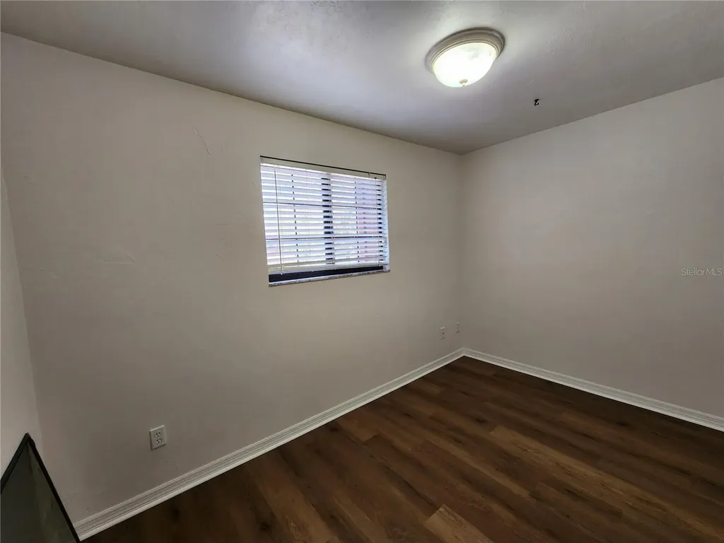 5823 SW 9 Place Gainesville FL 32605