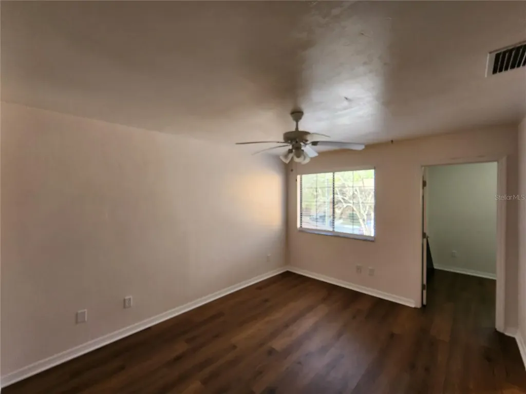5823 SW 9 Place Gainesville FL 32605