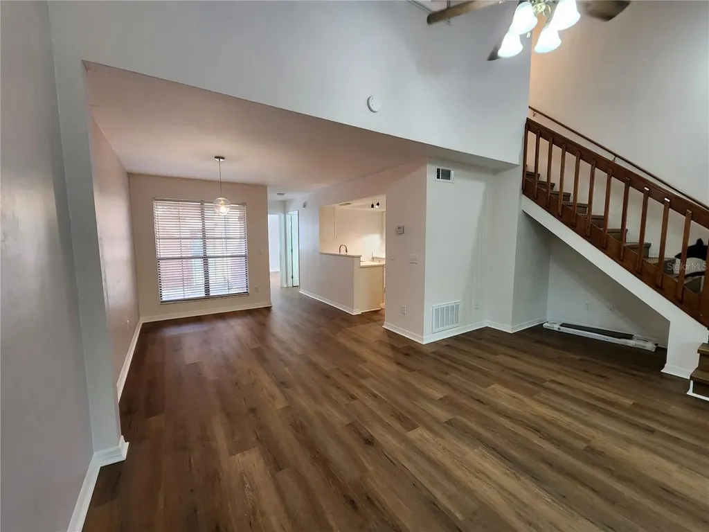 5823 SW 9 Place Gainesville FL 32605