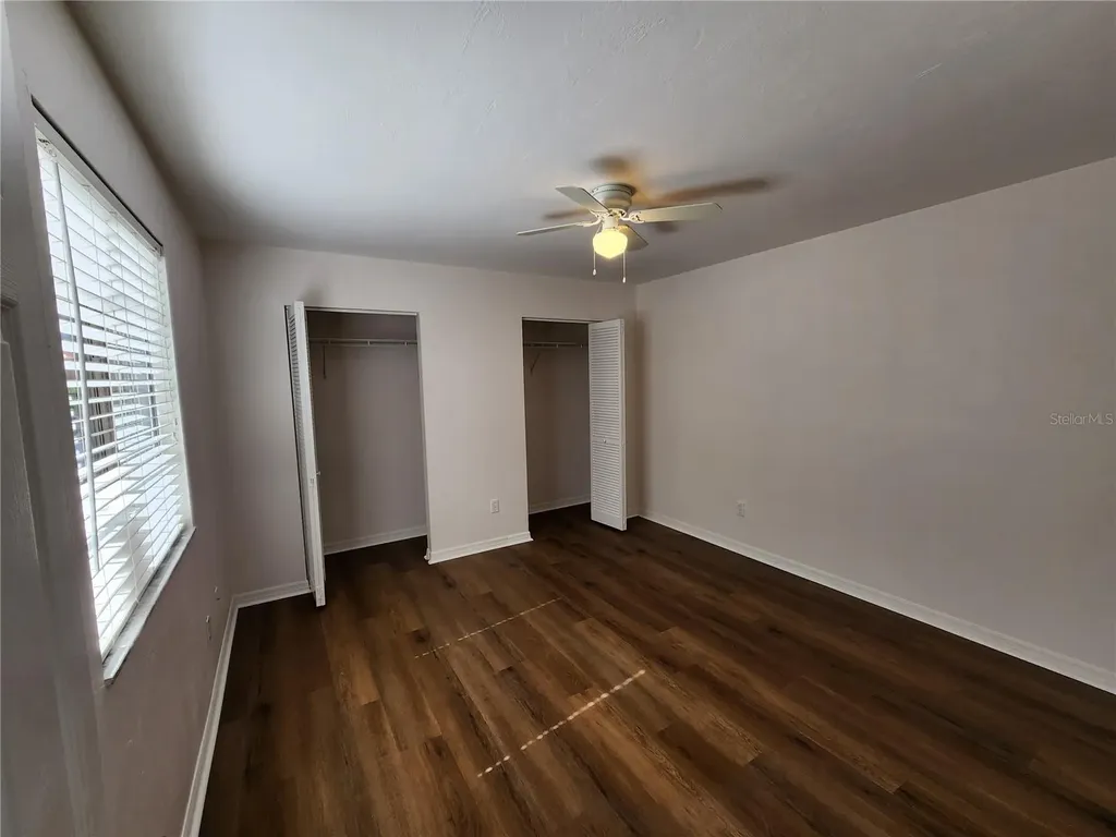 5823 SW 9 Place Gainesville FL 32605
