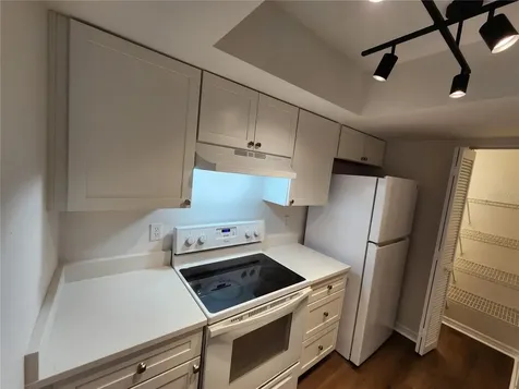 5823 SW 9 Place Gainesville FL 32605