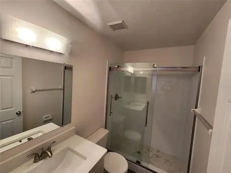 5823 SW 9 Place Gainesville FL 32605