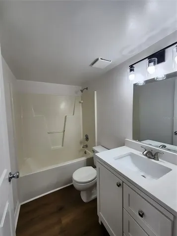 5823 SW 9 Place Gainesville FL 32605