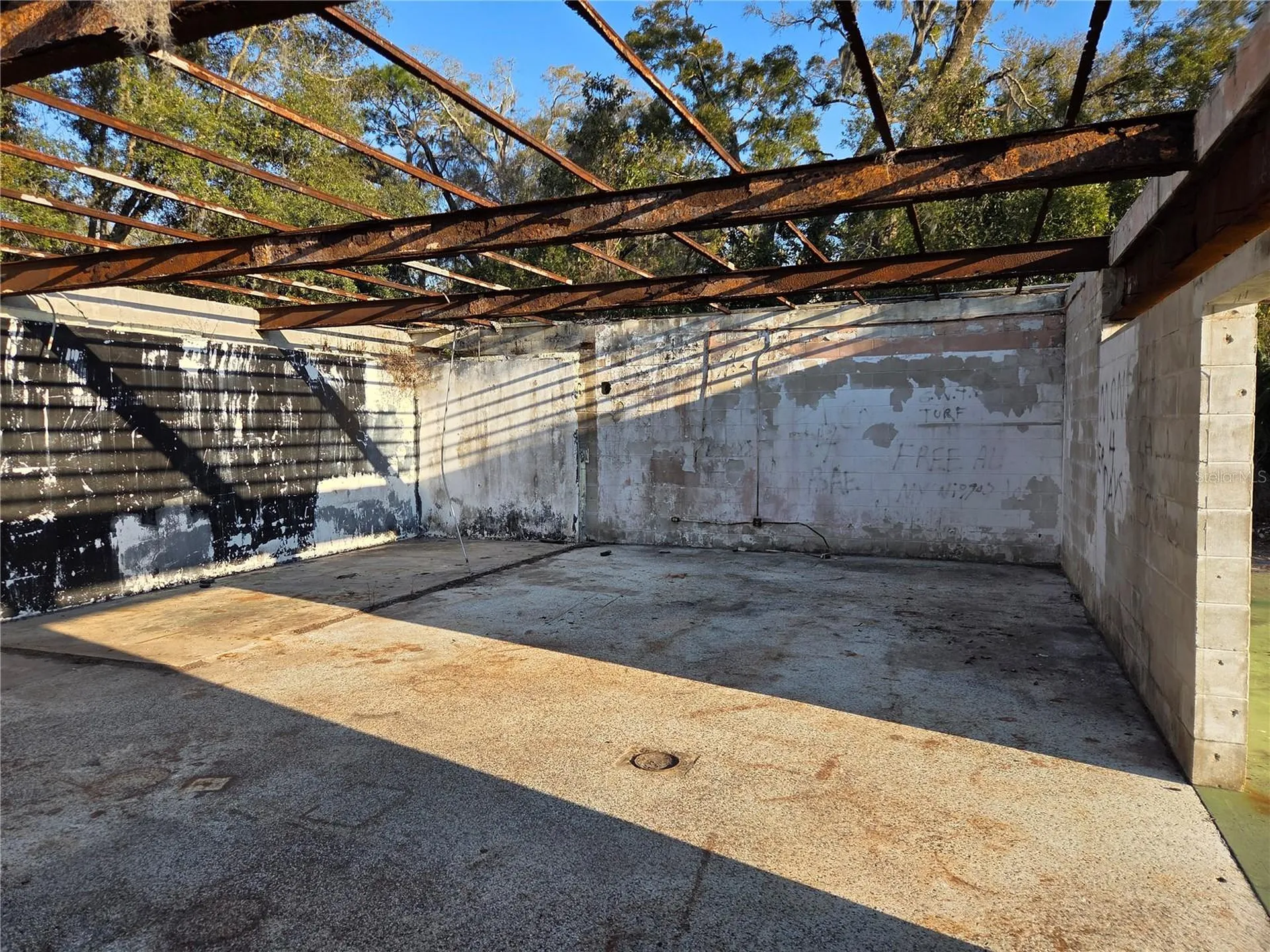 715 N Young Boulevard Chiefland FL 32626