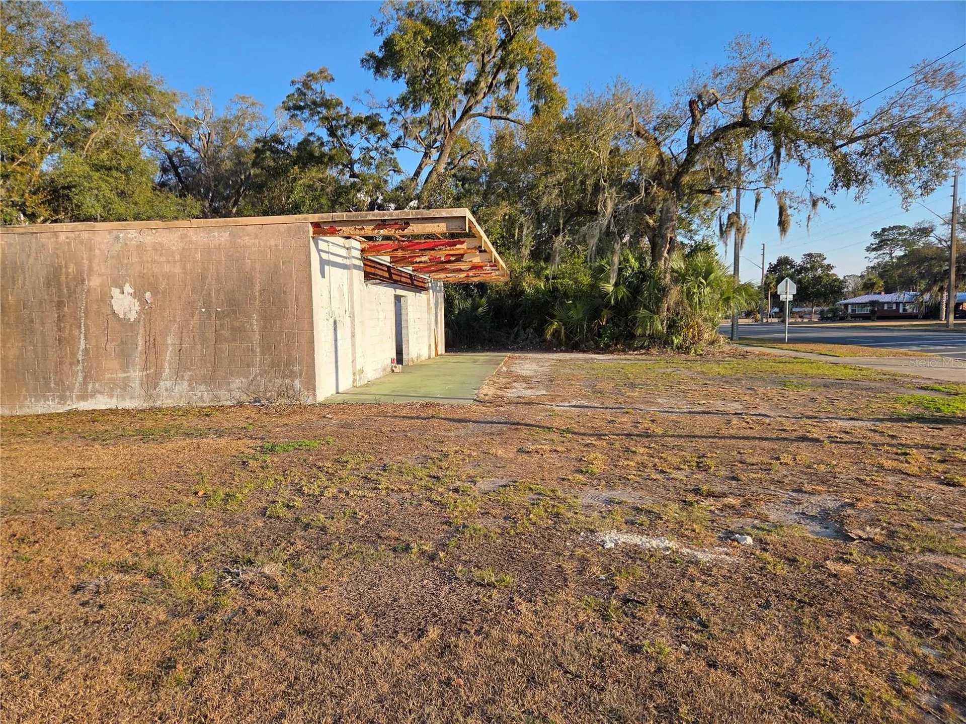 715 N Young Boulevard Chiefland FL 32626