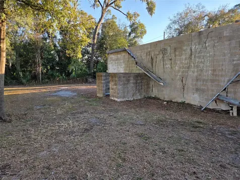 715 N Young Boulevard Chiefland FL 32626