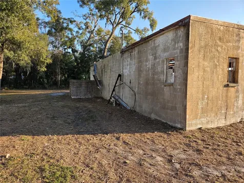 715 N Young Boulevard Chiefland FL 32626