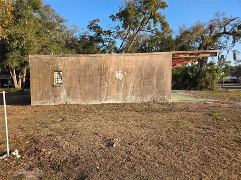 715 N Young Boulevard Chiefland FL 32626